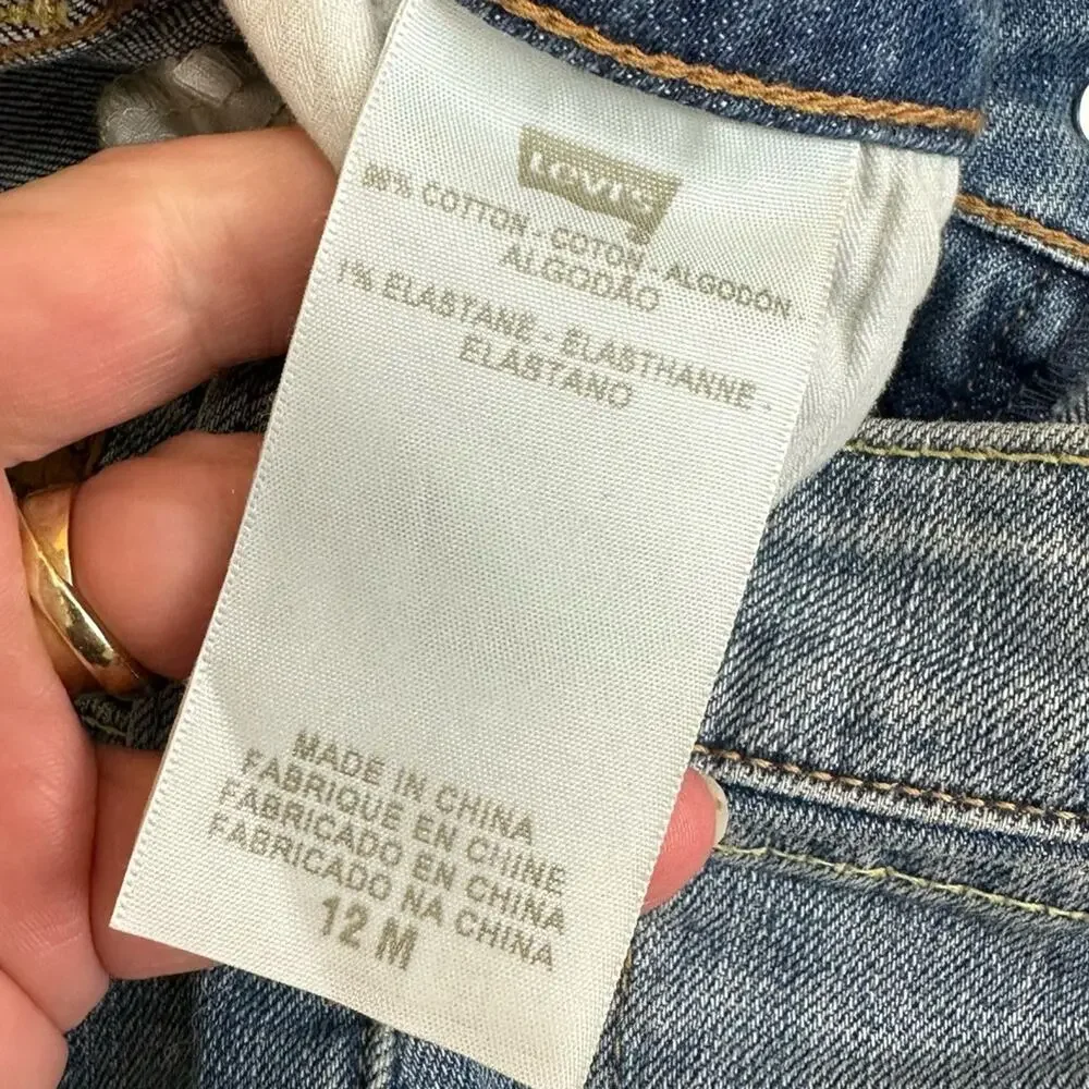 Levi's Bold Curve Bootcut Light Blue Jeans Size 12/31 NWT